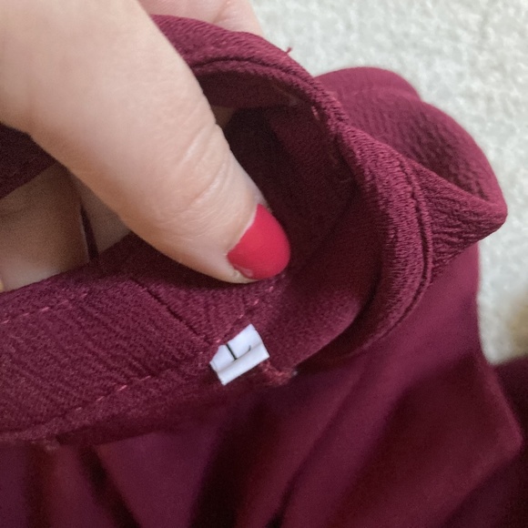 womens l maroon sleeveless peplum top heart cutout - Picture 2 of 4